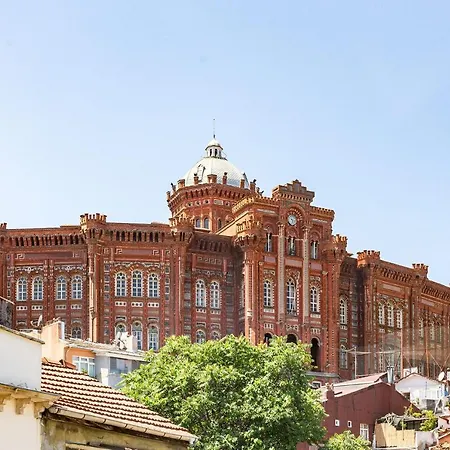 Historic House Surrounded By Popular Landmarks Of Golden Horn In Balat Апартаменты Стамбул